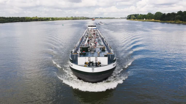 mts deja, ams barging, bunkering, transport, liquid bulk, barging, shipping rhine