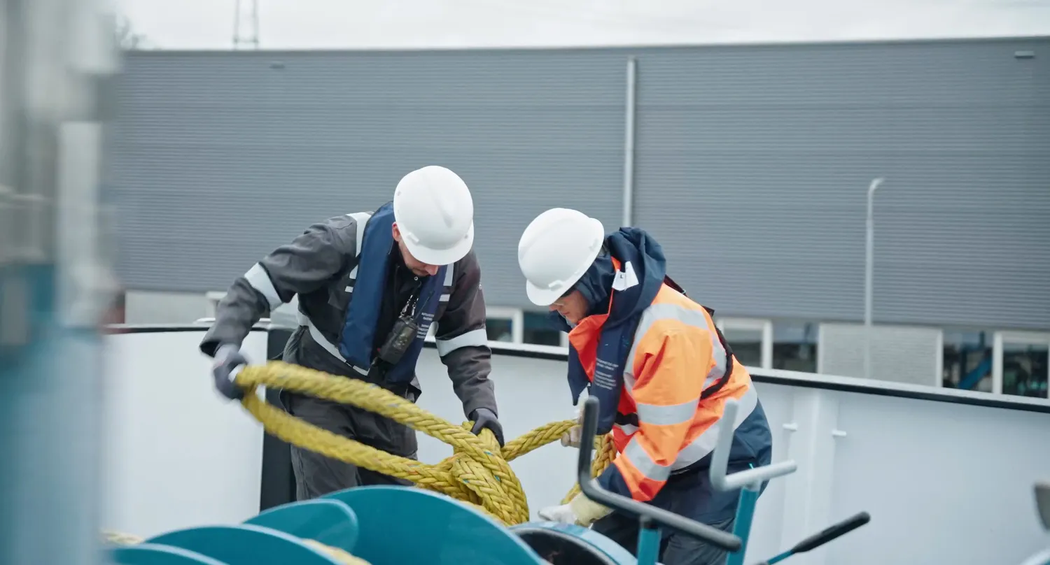 about ams barging, mts fortuna, innovation inland shipping, tanker, barging, tankvaart, working at ams, working in inland shipping