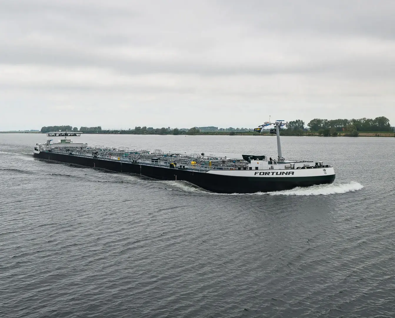 mts fortuna, sustainability, ams barging, inland shipping, tankvaart, dieselelectric, methanol ready vessel