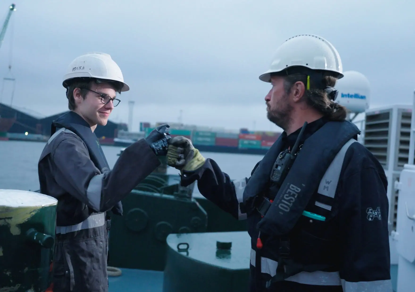 ams barging, qhsse, helmsman, safety, compliance, iso, tmsa, barging, inland shipping