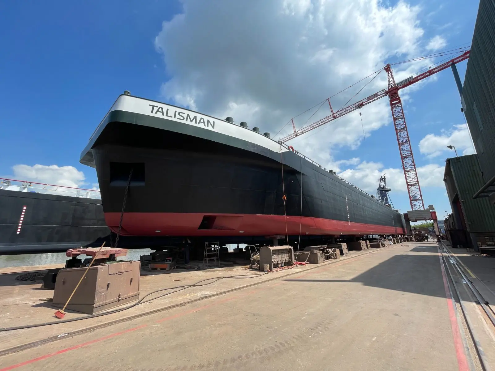 mts talisman, special survey, klasse, shipyard, barging, inland shipping, tankvaart, z-drive, thrusters, tank eye, mass flow meters