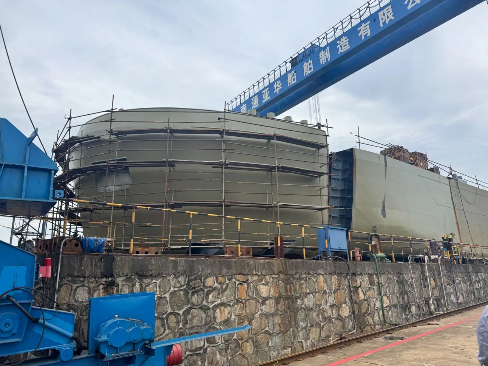 ams barging, china, shipyard, rensendriessen, newbuild, shipbuilding, shipyard, barge, tankervessel, tankvaart, inland shipping